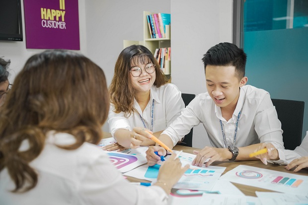 Ai nên học đại học trực tuyến ngành quản trị doanh nghiệp