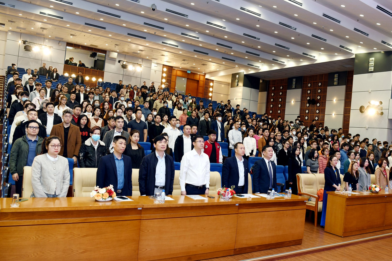 Review Học Đại Học Từ Xa: Kinh Nghiệm, Đánh Giá  Lựa Chọn