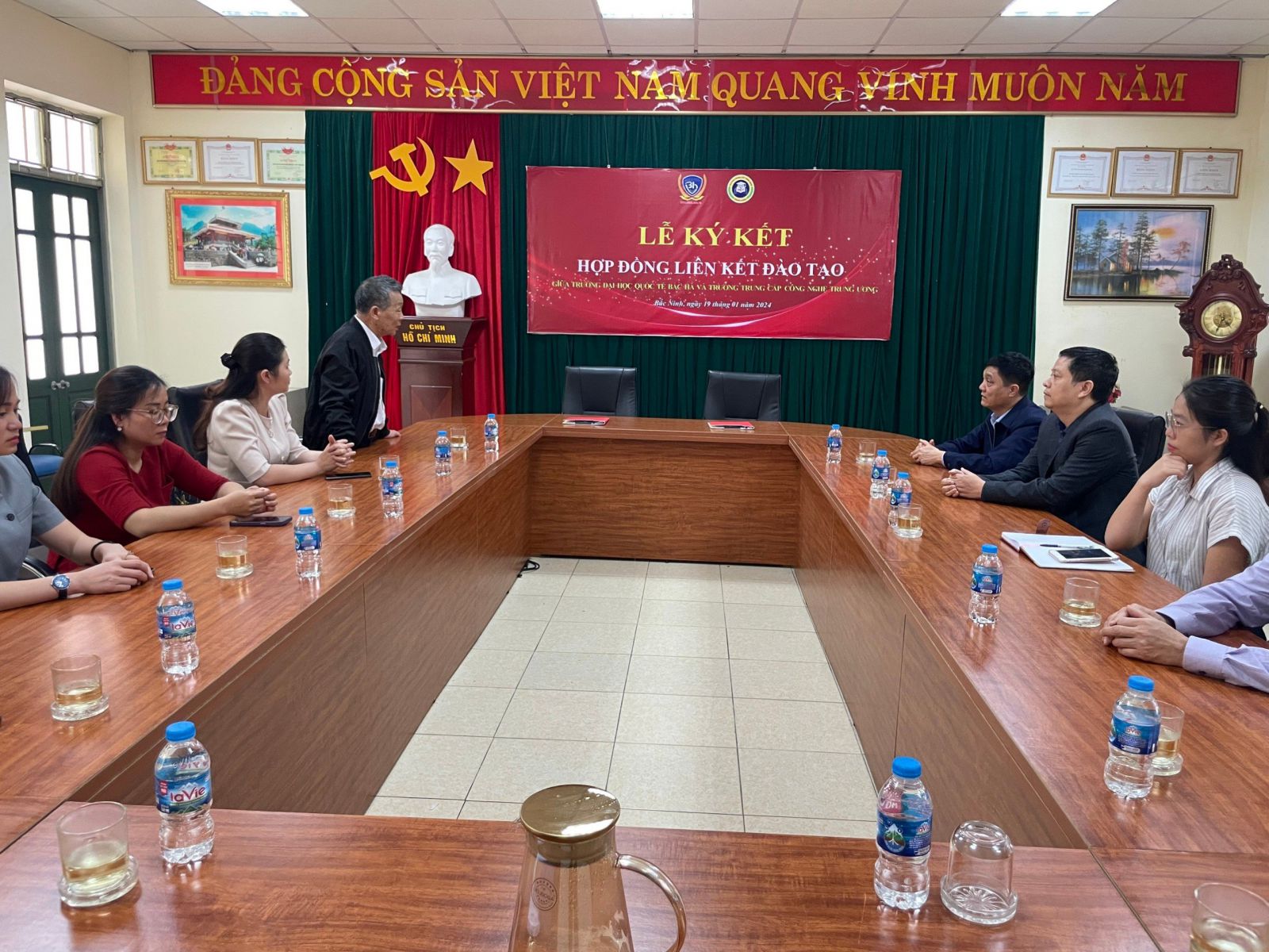 Đại Học Quốc Tế Bắc H&agrave; Hợp T&aacute;c Quốc Tế