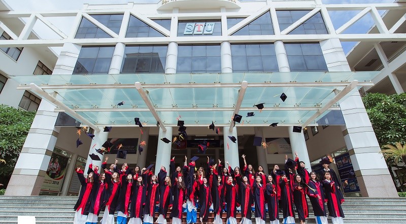 Chương Tr&igrave;nh Đ&agrave;o Tạo Đa Dạng v&agrave; Chất Lượng Đại Học C&ocirc;ng Nghệ S&agrave;i G&ograve;n