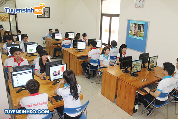 Nghi&ecirc;n Cứu Khoa Học v&agrave; Đổi Mới S&aacute;ng Tạo Đại Học C&ocirc;ng Nghệ S&agrave;i G&ograve;n