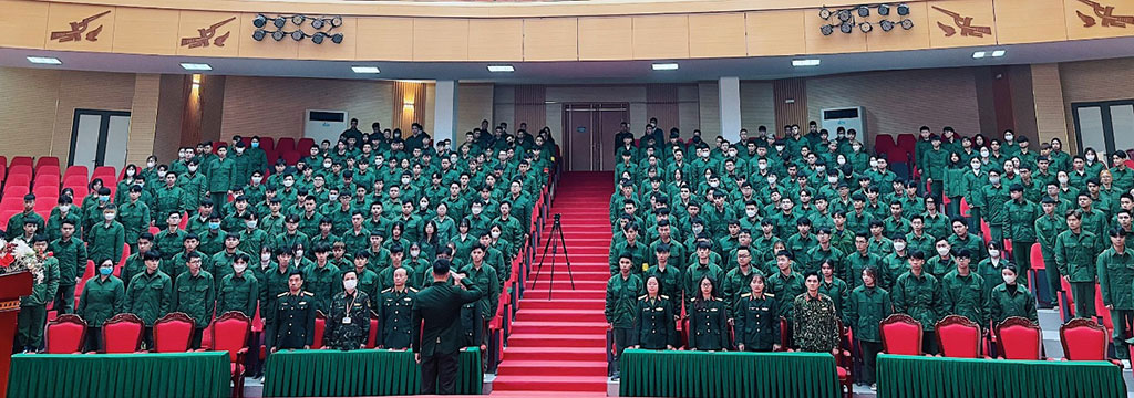 Th&agrave;nh Tựu v&agrave; Định Hướng Tương Lai Trường Đại Học C&ocirc;ng Nghiệp Việt Tr&igrave;