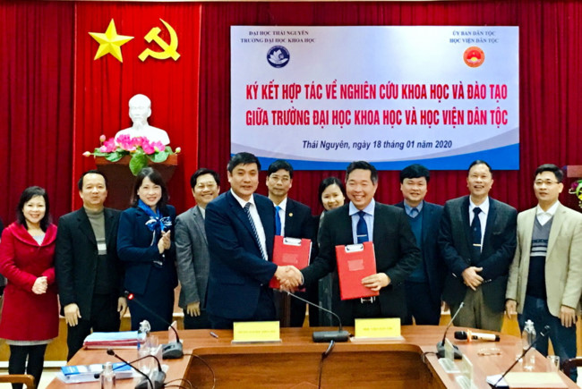 Đại học Khoa học Hoạt động nghi&ecirc;n cứu khoa học v&agrave; hợp t&aacute;c quốc tế