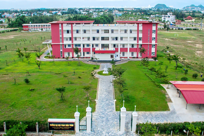 Giới Thiệu Về Đại Học Phan Ch&acirc;u Trinh