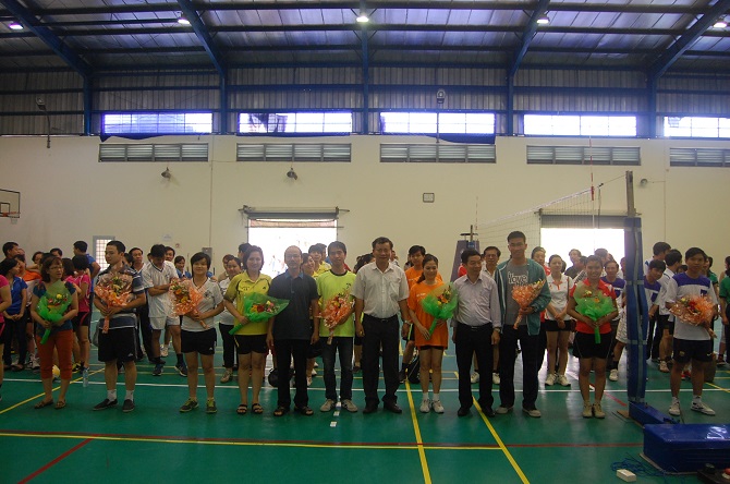 Hoạt Động Sinh Vi&ecirc;n S&ocirc;i Nổi