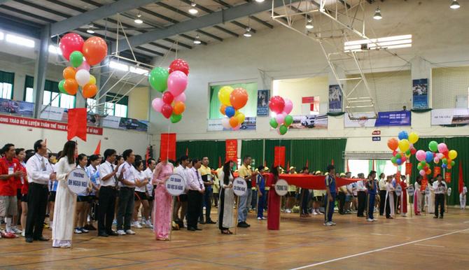 Th&agrave;nh T&iacute;ch Nổi Bật